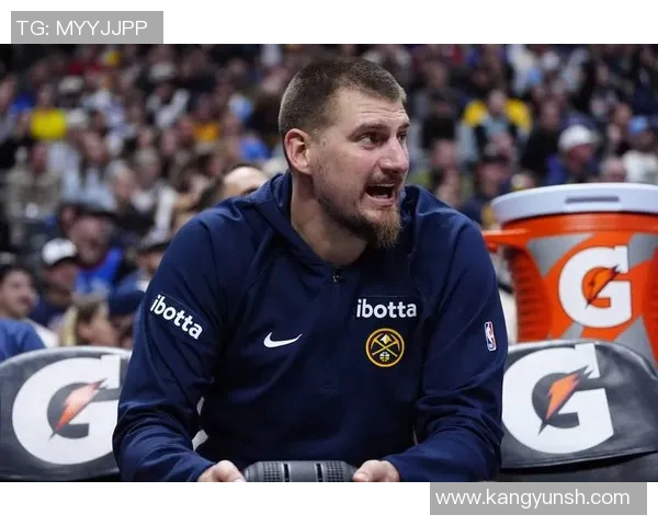 约基奇27+12+10本赛季第七次砍三双,率队豪取七连胜 约基奇27+12+10本赛季第七次砍三双,率队豪取七连胜